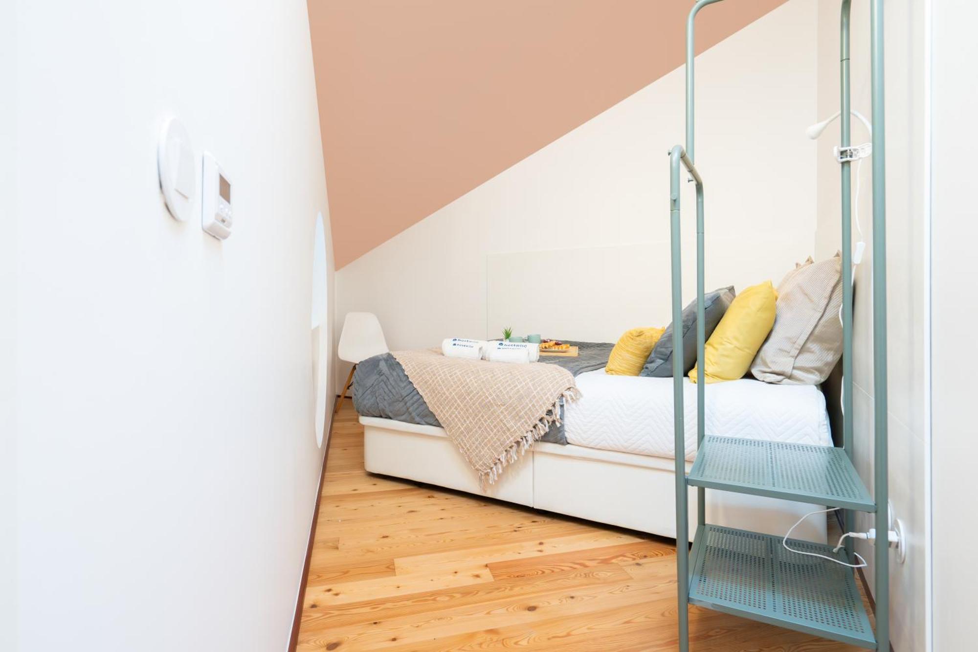 Host Wise - Quiet Colourful House - Garden Apartamento