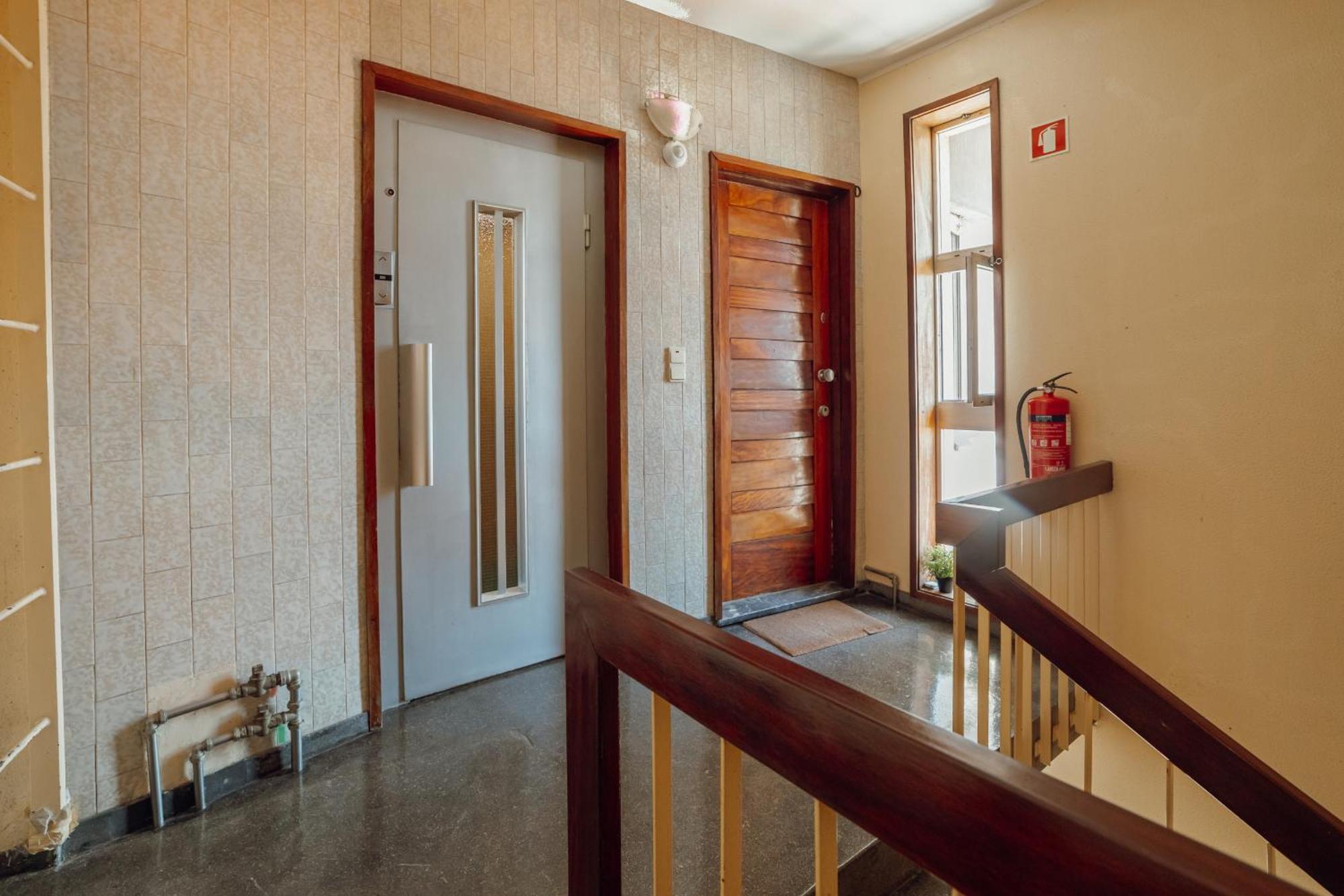 Downtown Classic With Terrace By Vacationy Apartamento