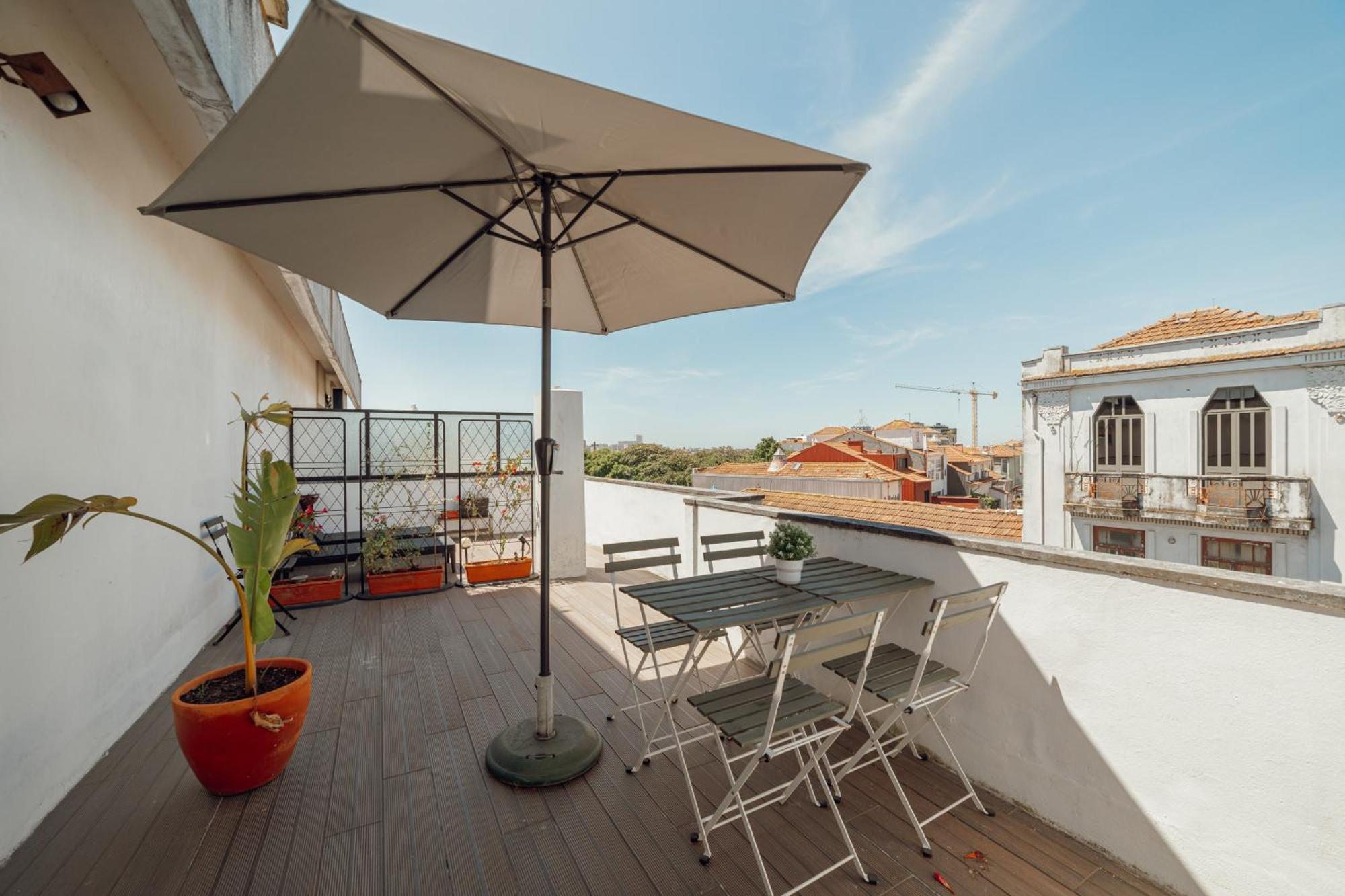 Downtown Classic With Terrace By Vacationy Apartamento