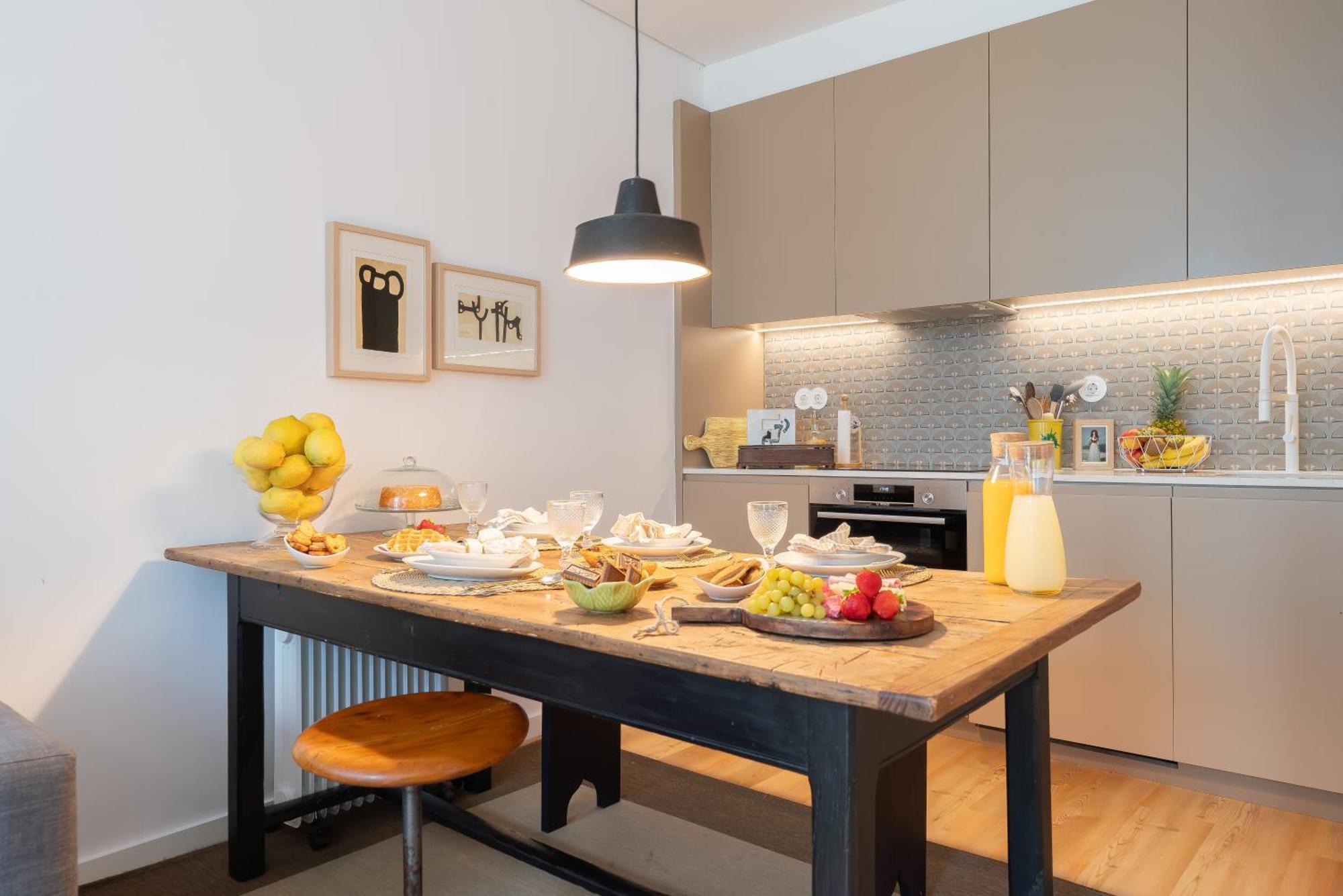 Host Wise - Stylish Urban Flat With Terrace Apartamento