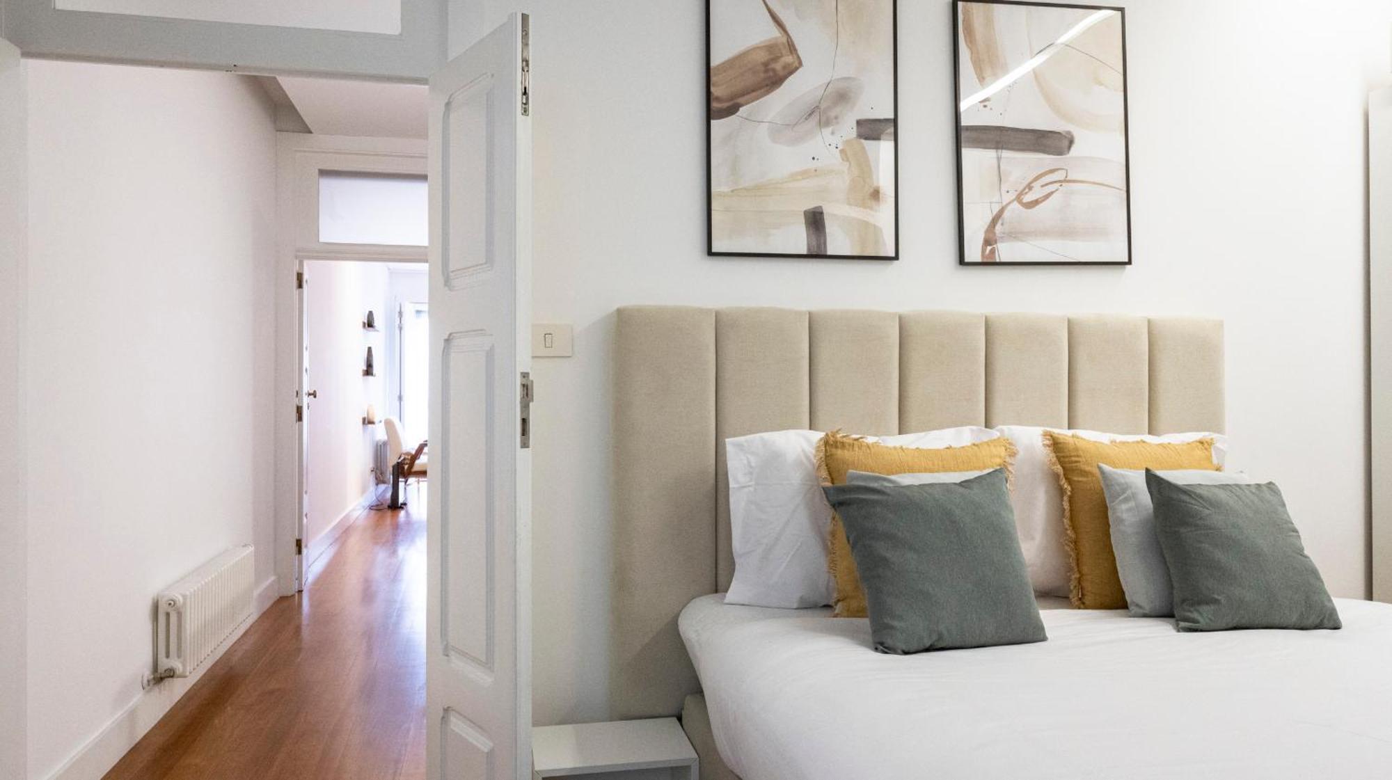 Apartamento Fabrica Three-story Charm By Lovelystay *