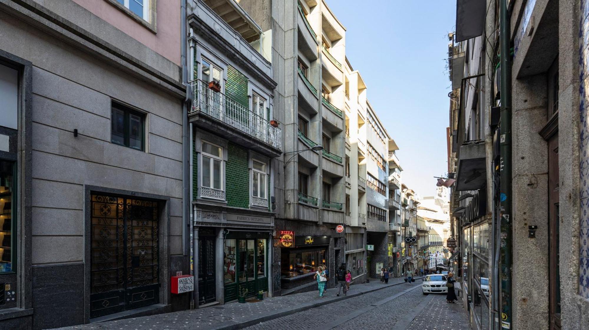 Apartamento Fabrica Three-story Charm By Lovelystay Porto