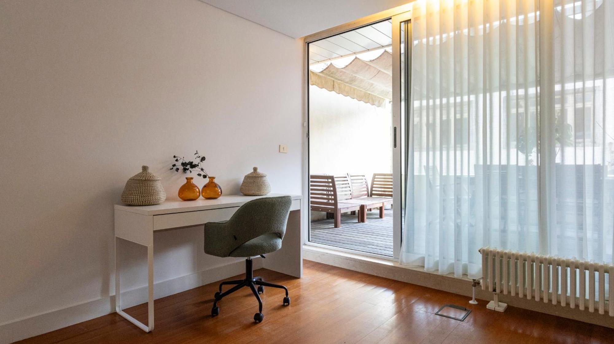 Fabrica Three-story Charm By Lovelystay Apartamento