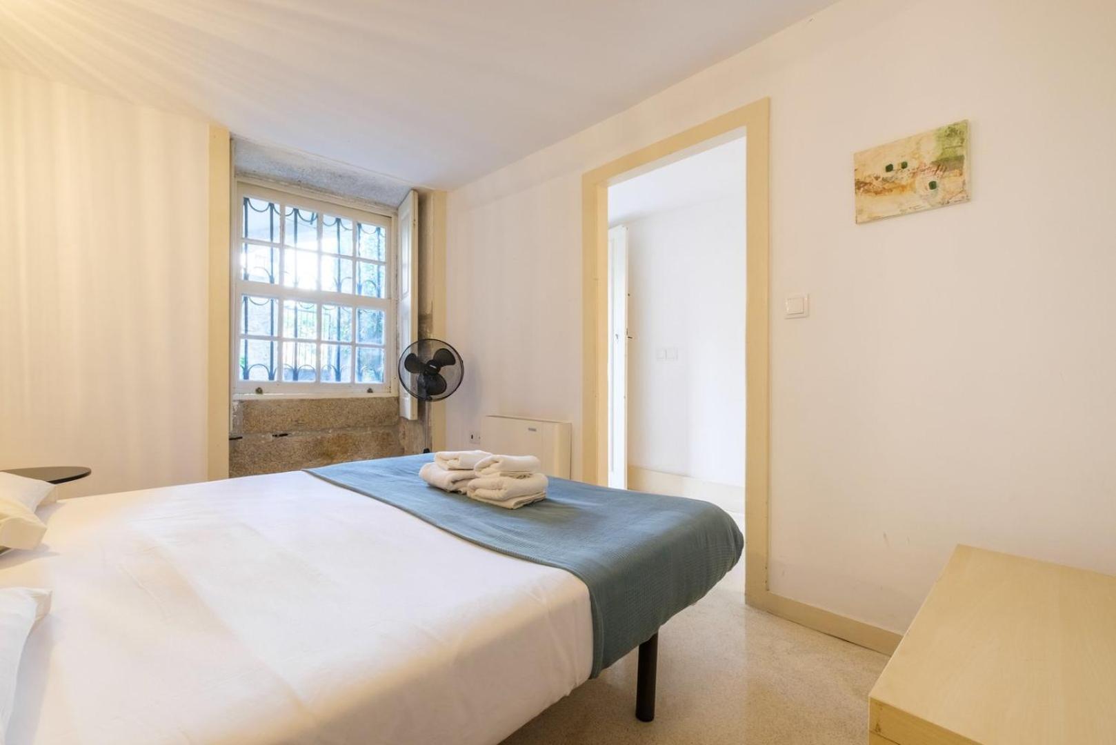 Сasa de vacaciones Guestready - Historic Courtyard Townhouse