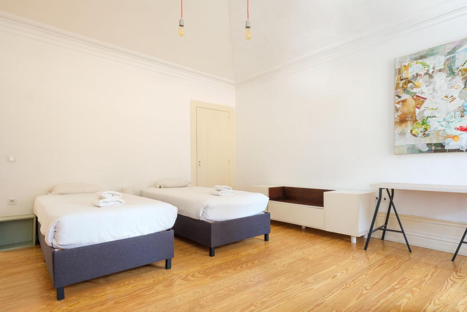 Guestready - Historic Courtyard Townhouse Oporto