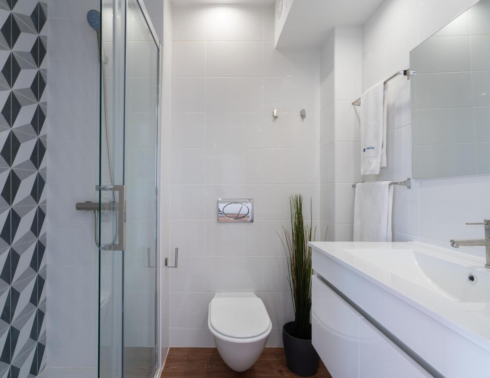 Host Wise - Sunny Bright Flat W Balcony Apartamento Oporto