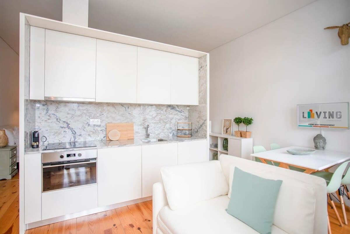Liiiving In - Downtown Balcony Apartamento