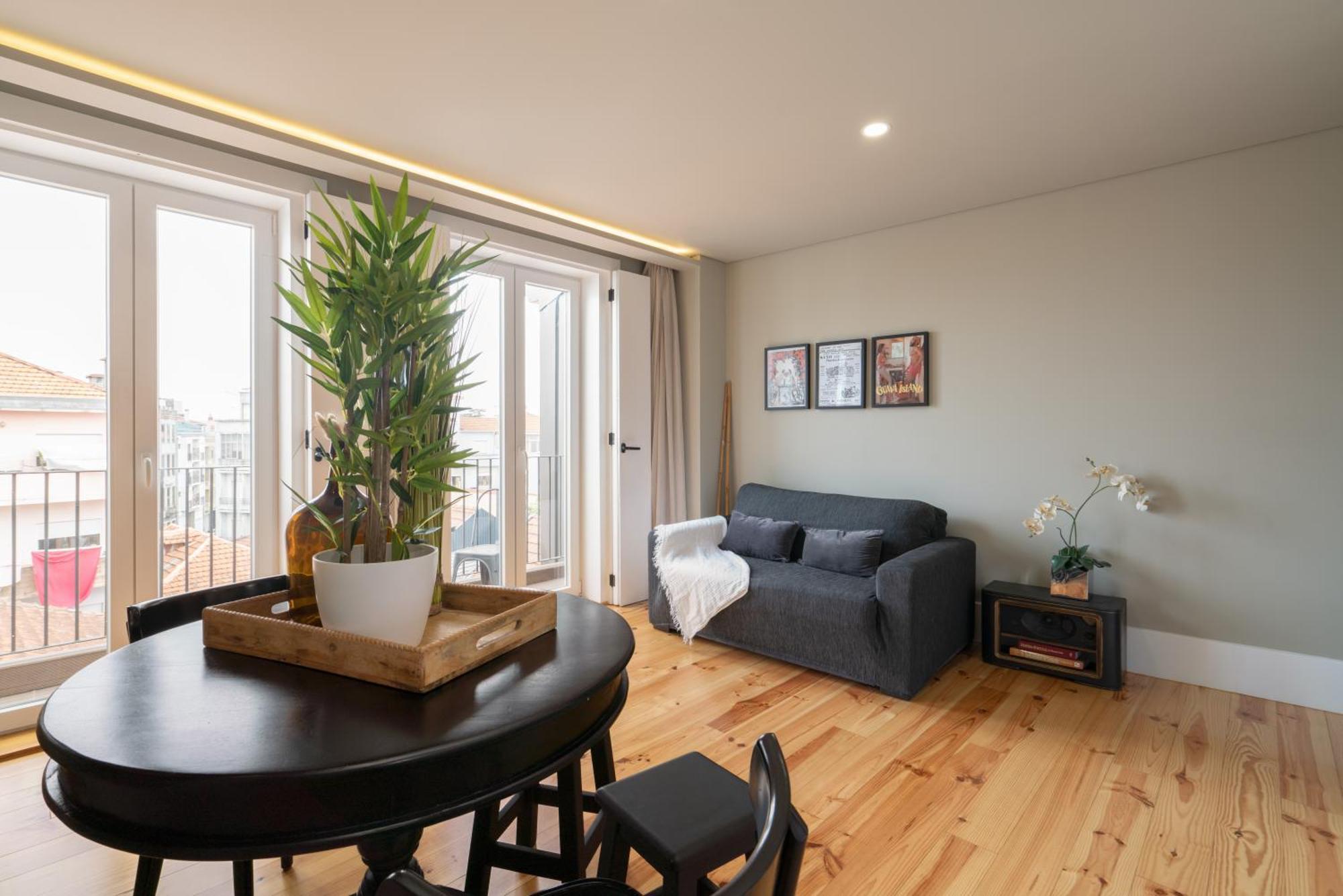 Apartamento Host Wise - Modern Design Duplex W Balcony Oporto