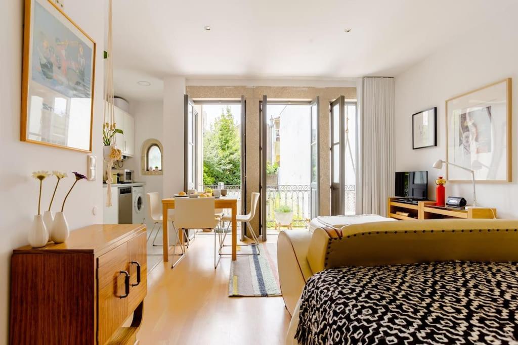 Apartamento Sunny Priorado Vintage With Balcony Oporto