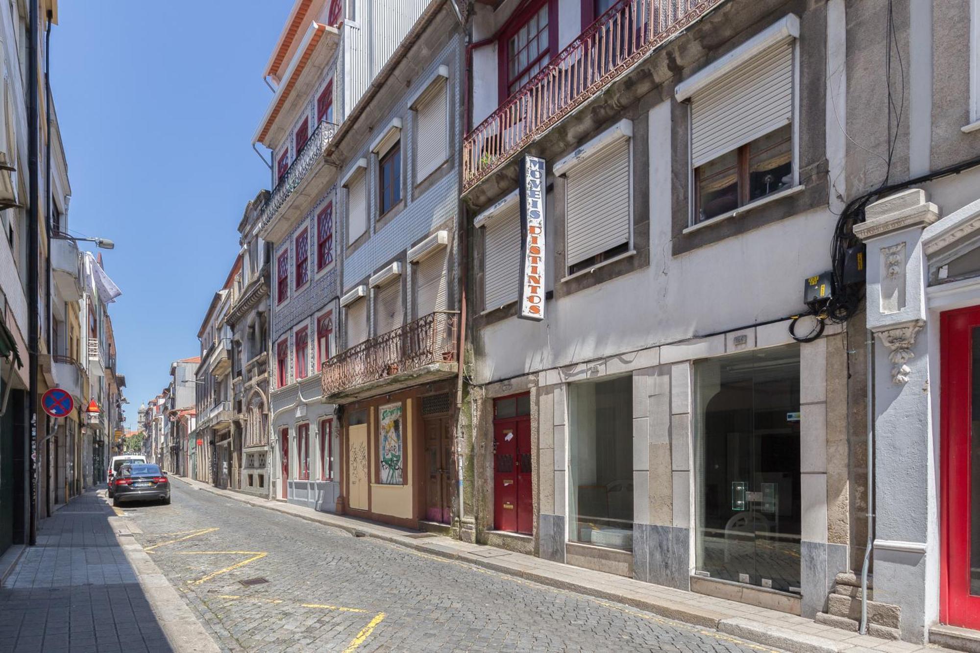 Host Wise - Spacious Bright Flat - Terrace