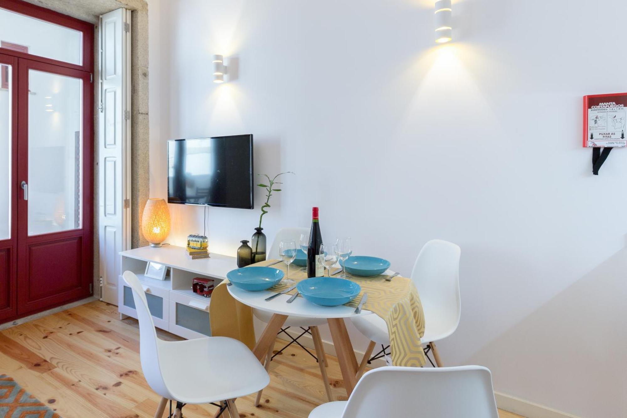 Host Wise - Spacious Bright Flat - Terrace Apartamento *