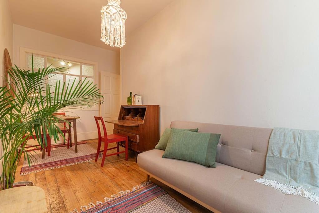 332 Apartamento
