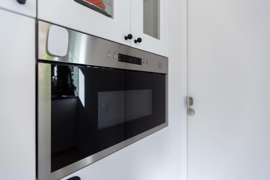 Chic Loft With Garden, Sleeps 4 * Oporto
