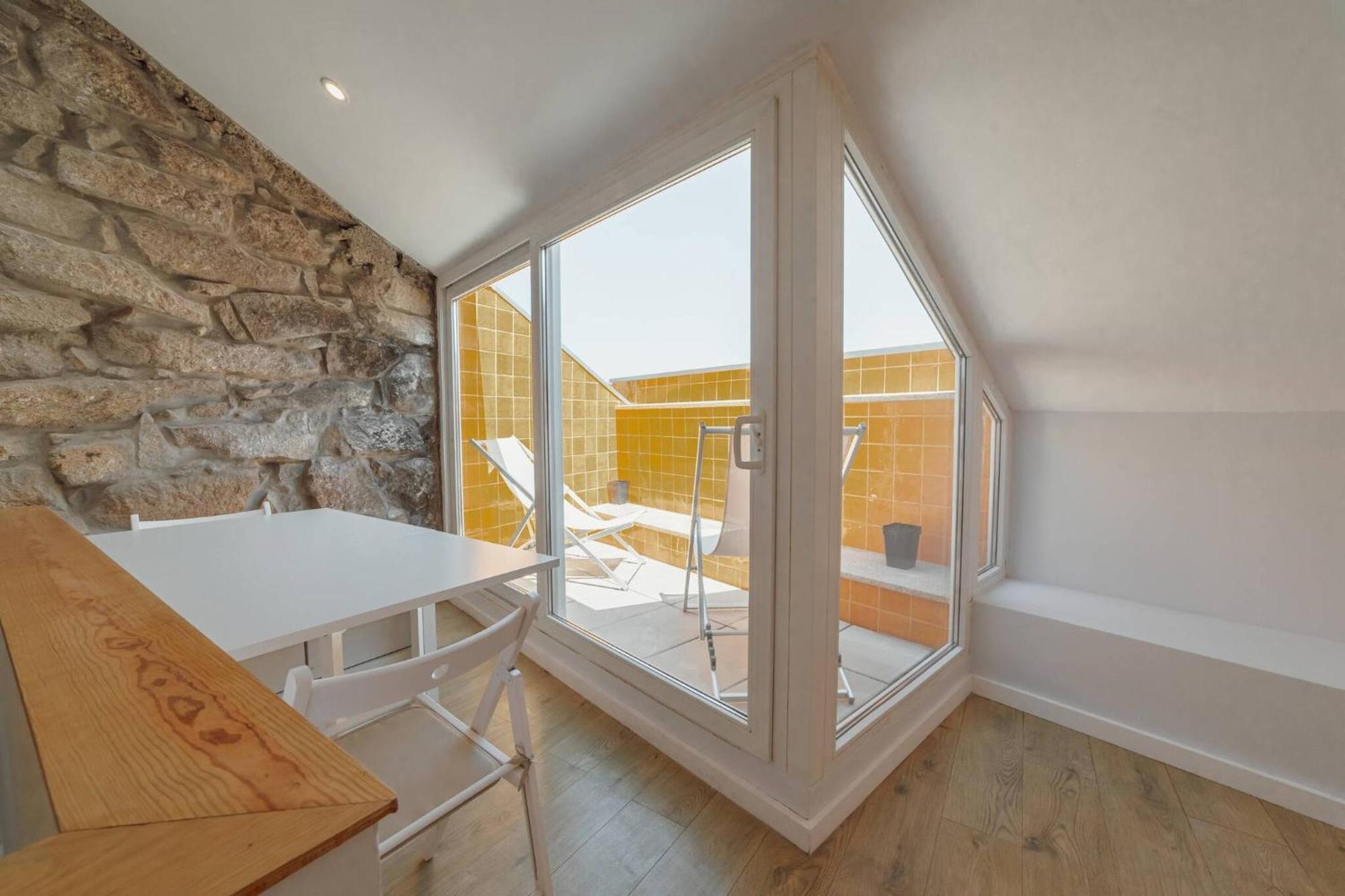 Alegria Duplex By Hosty *