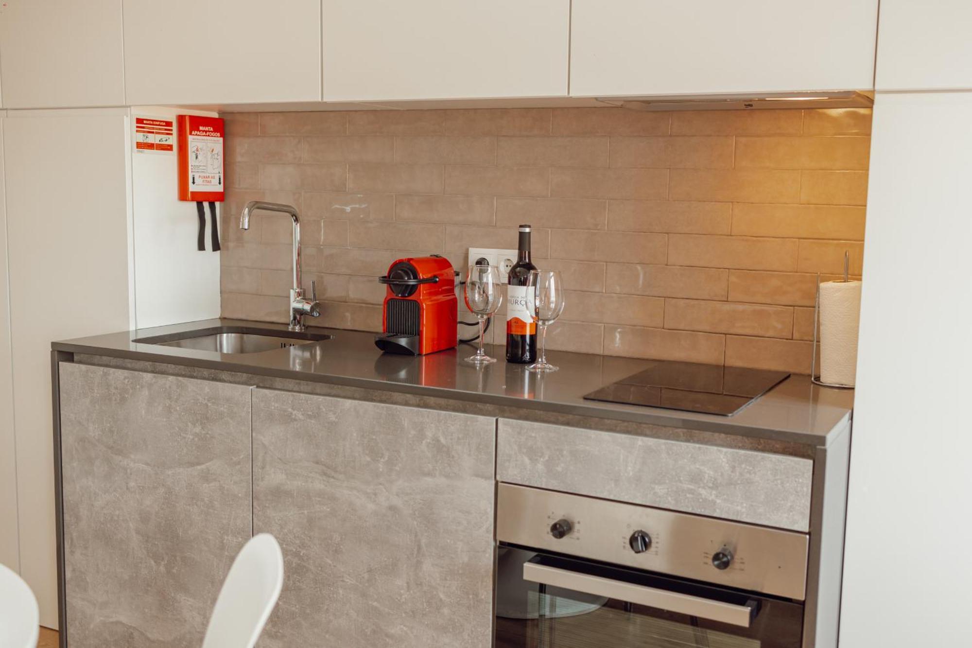Downtown Elegant By Hosty Apartamento