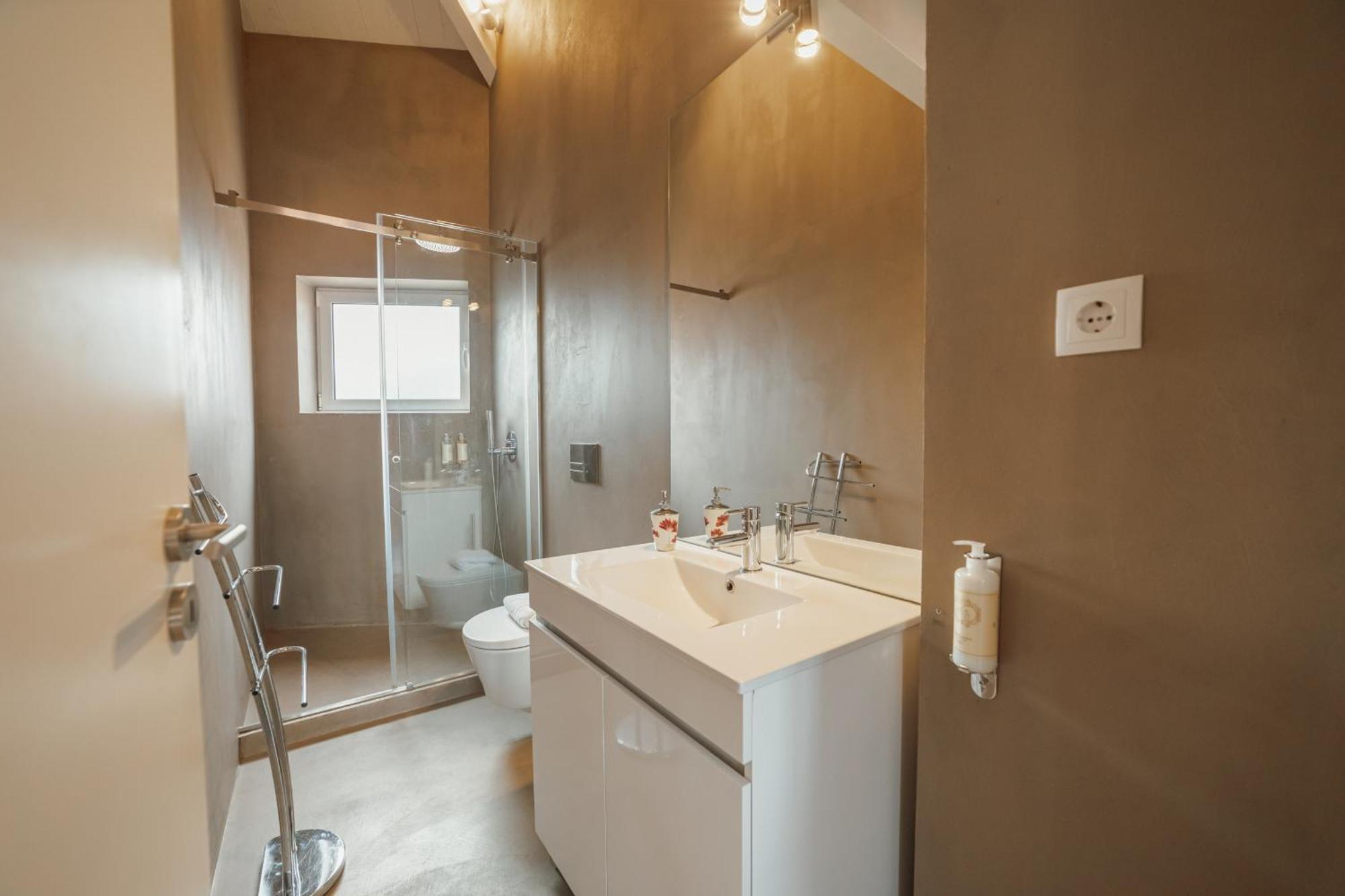 Downtown Elegant By Hosty Apartamento *