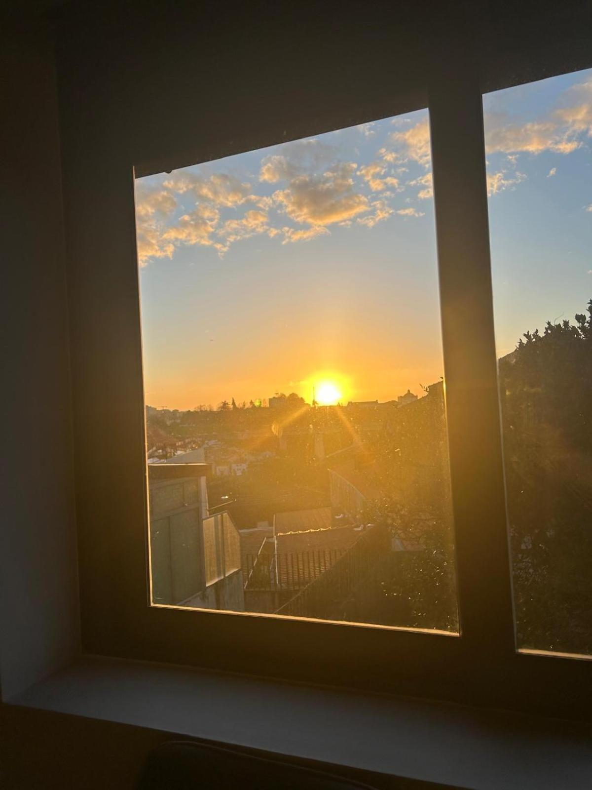 Saldanha - 2x T2 Duplex Apartamento