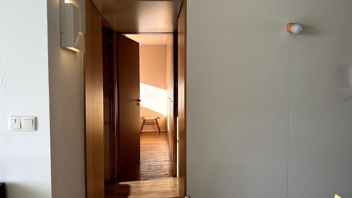 Apartamento - With Ac, Parking And Balcony *