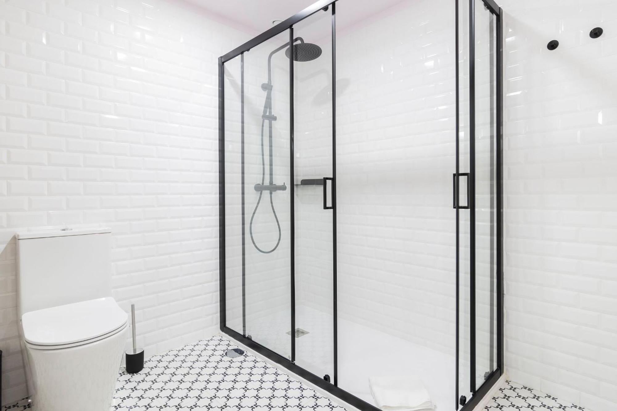 3br Joyous Wonder By Lovelystay * Oporto