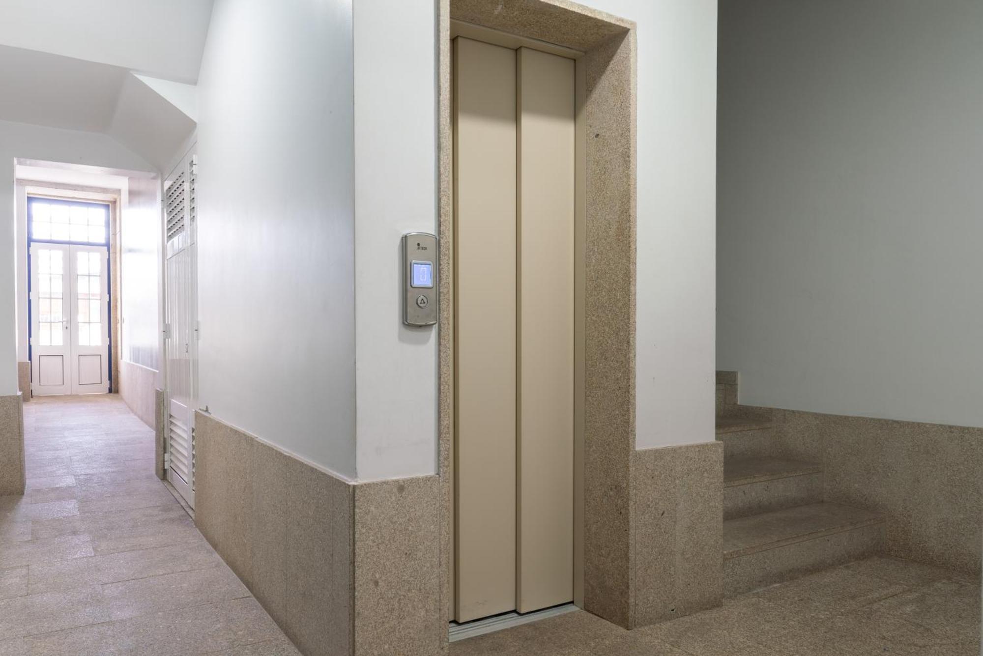 Host Wise Apartamento Oporto