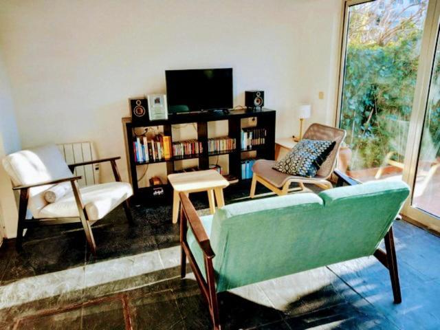 Apartamento With Private Garden *