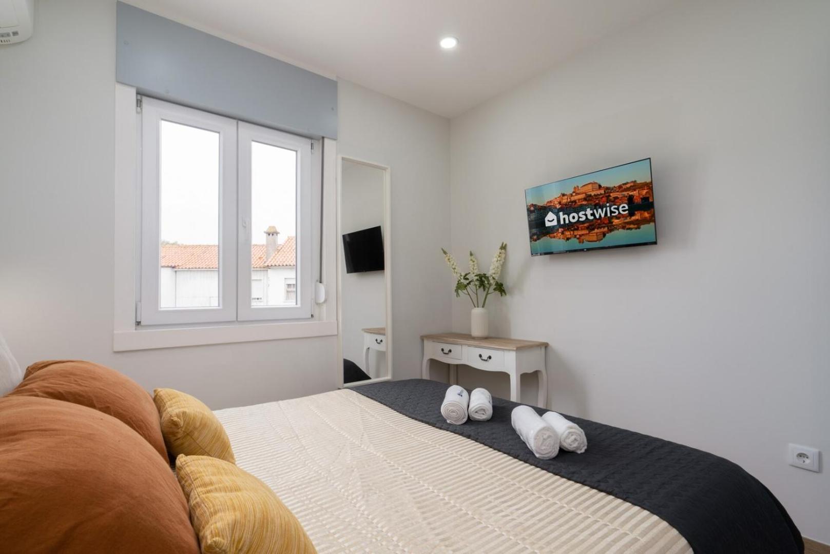 Hostwise - Charming Bright House W/ Garden Casa de Férias *