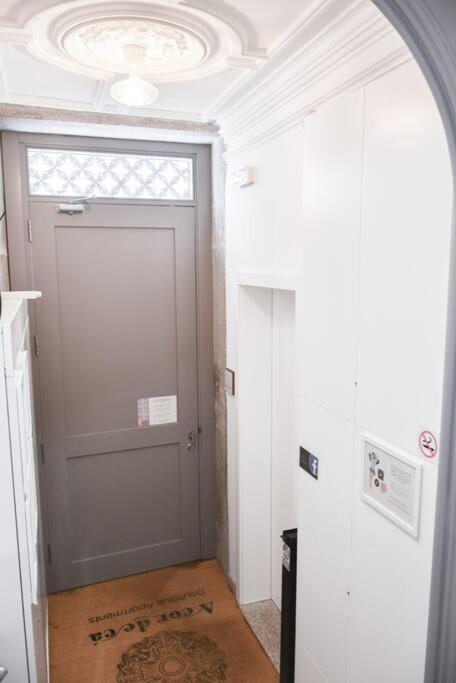 Apartamento With Balcony In The Center Of