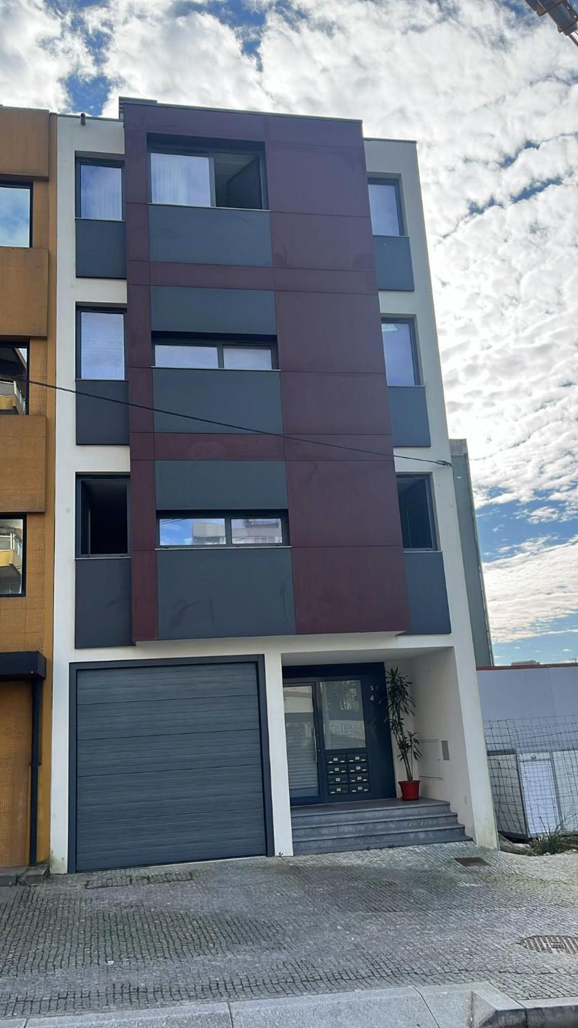 Stayfleeting 2 Apartment