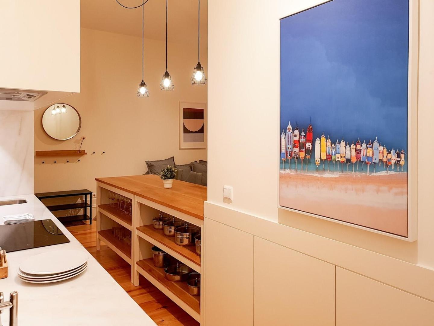 Comfortable Flat, Cozy Balcony Close To Aliados Av * Oporto