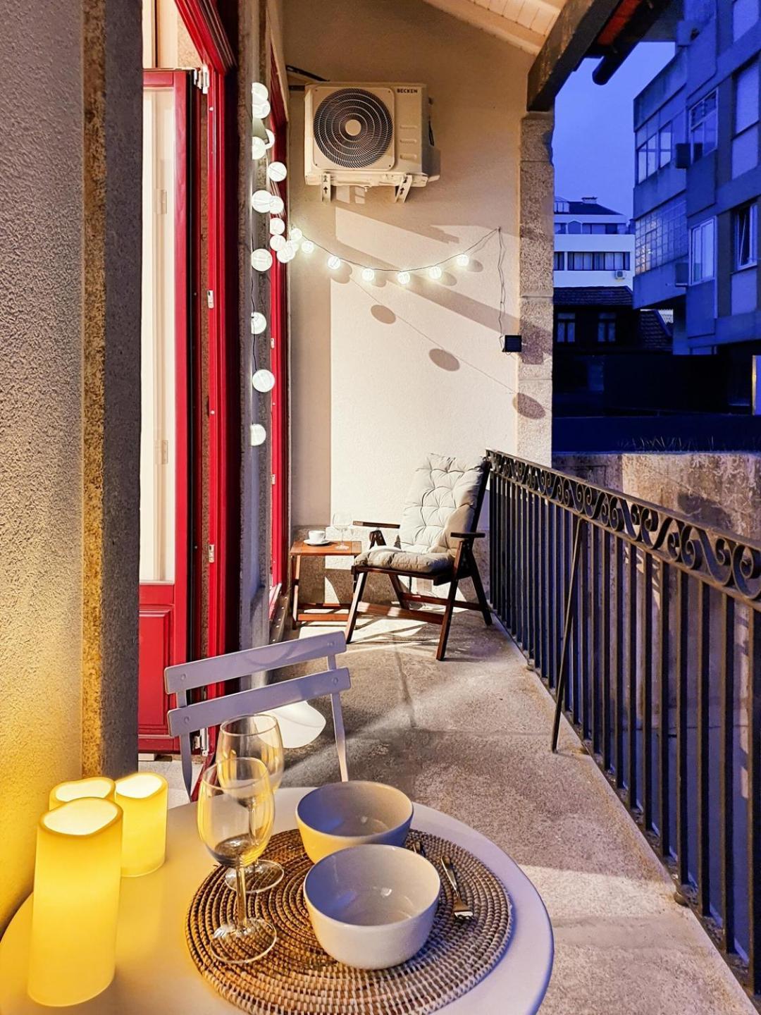 Apartamento Comfortable Flat, Cozy Balcony Close To Aliados Av Oporto