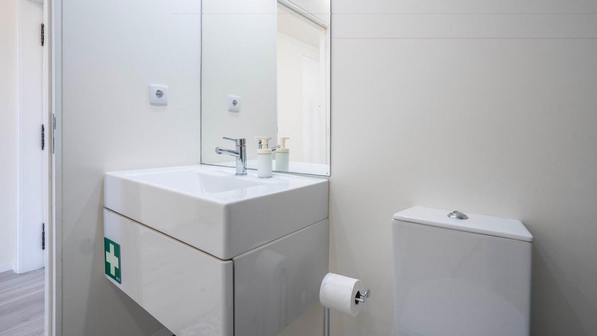 Trindadeflat W Ac By Lovelystay Oporto