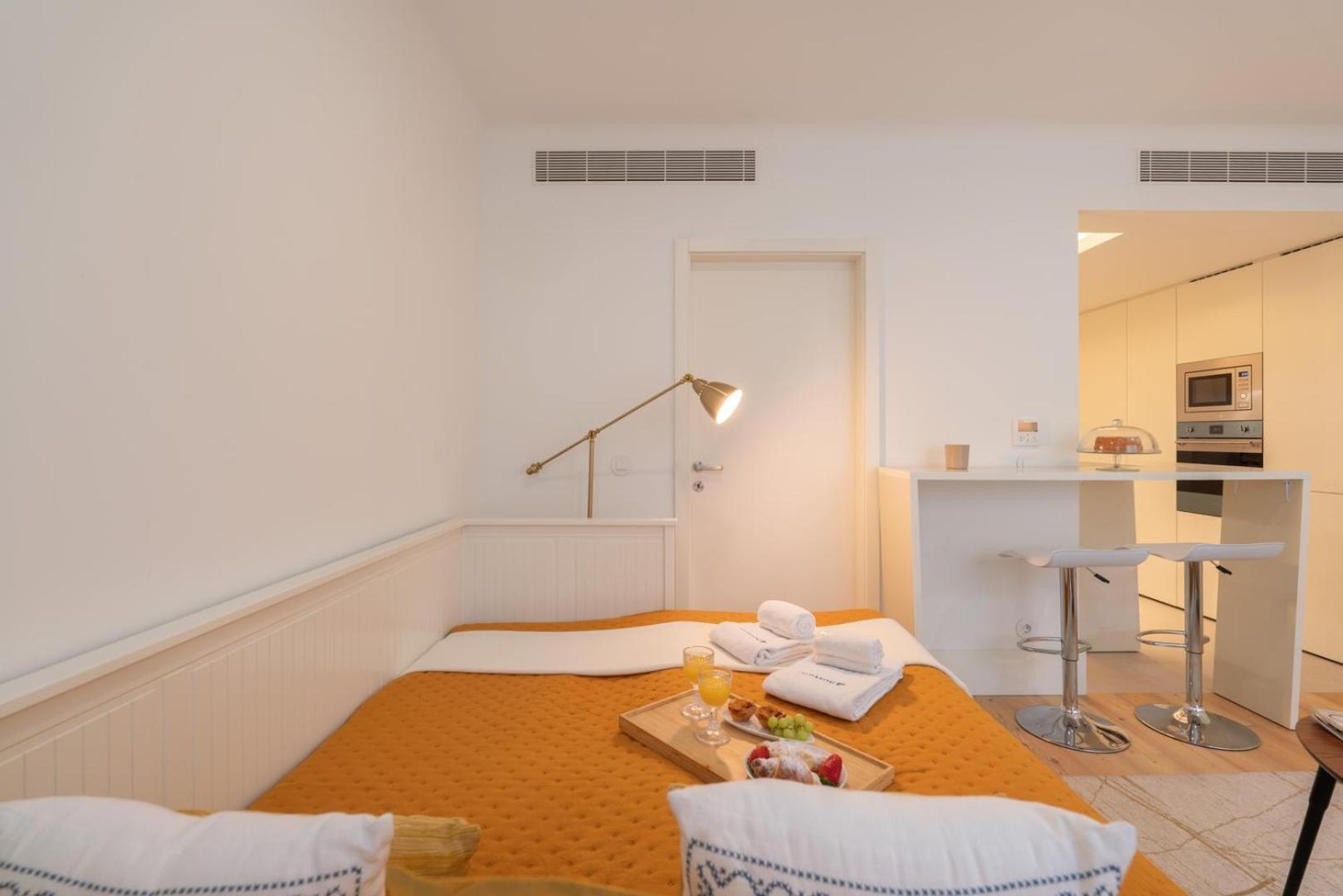 Hostwise - Stylish & Bright Apartamento Oporto