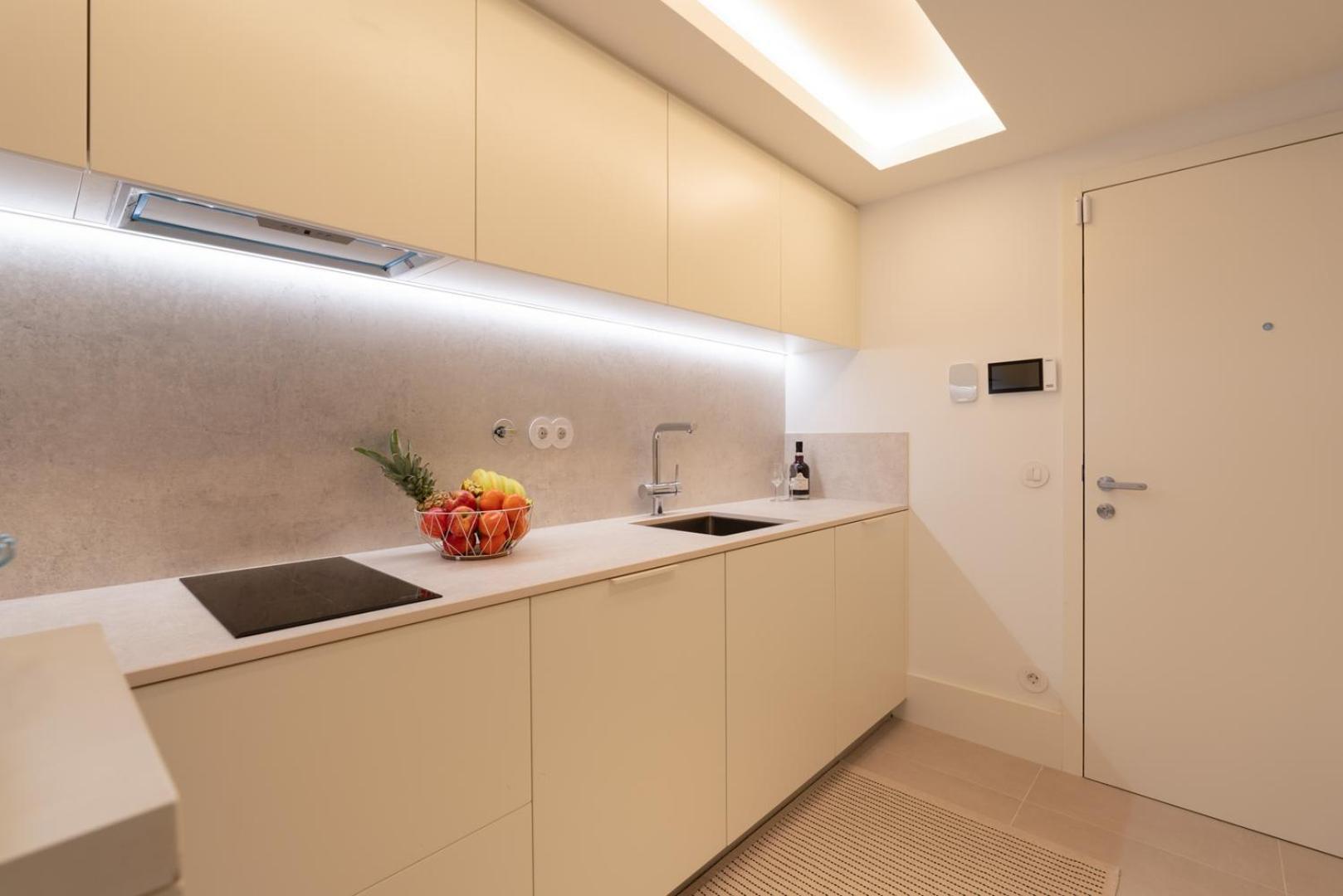 Hostwise - Stylish & Bright Oporto