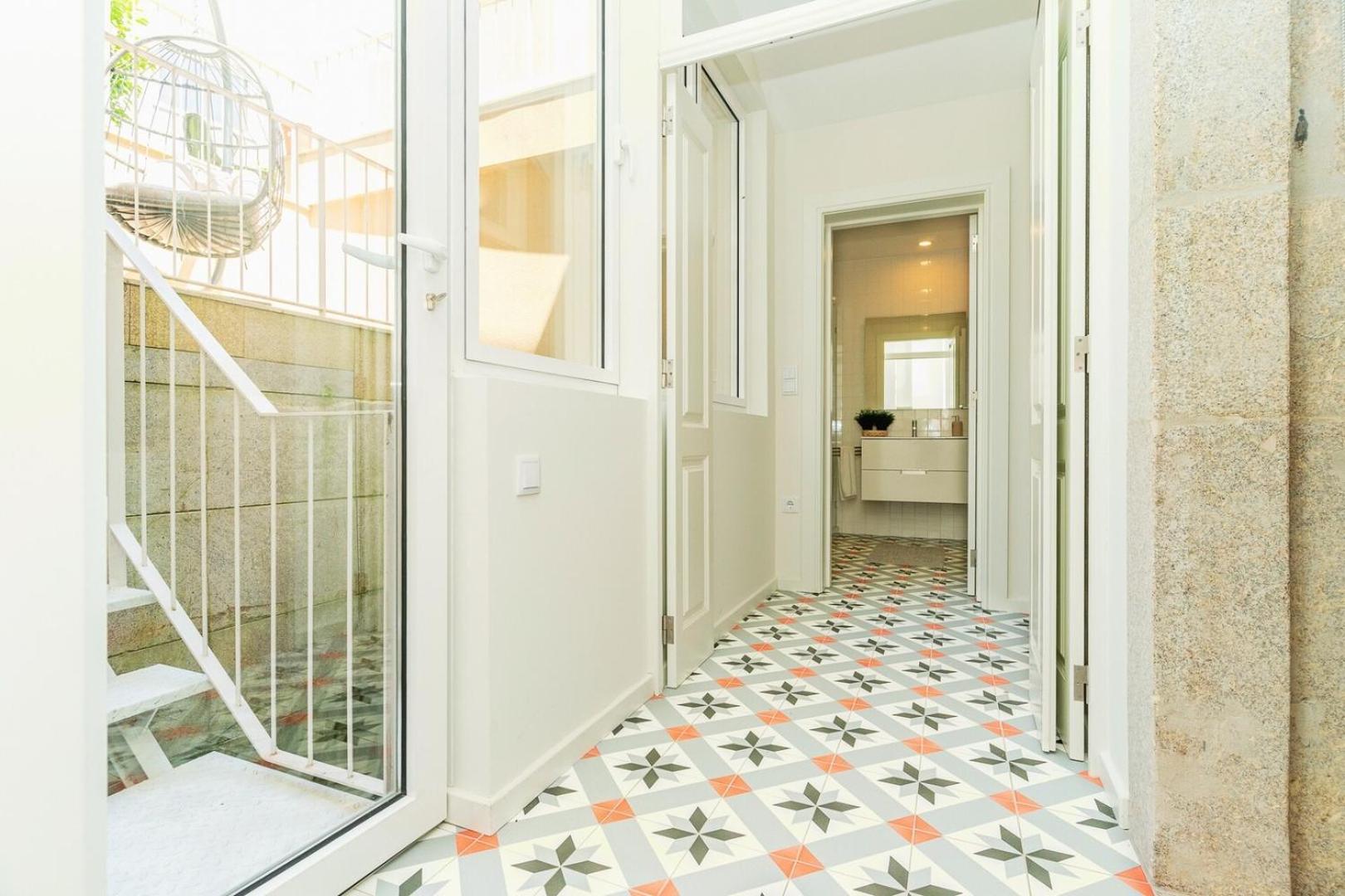 Apartamento With Beautiful Garden In The Heart Of The *