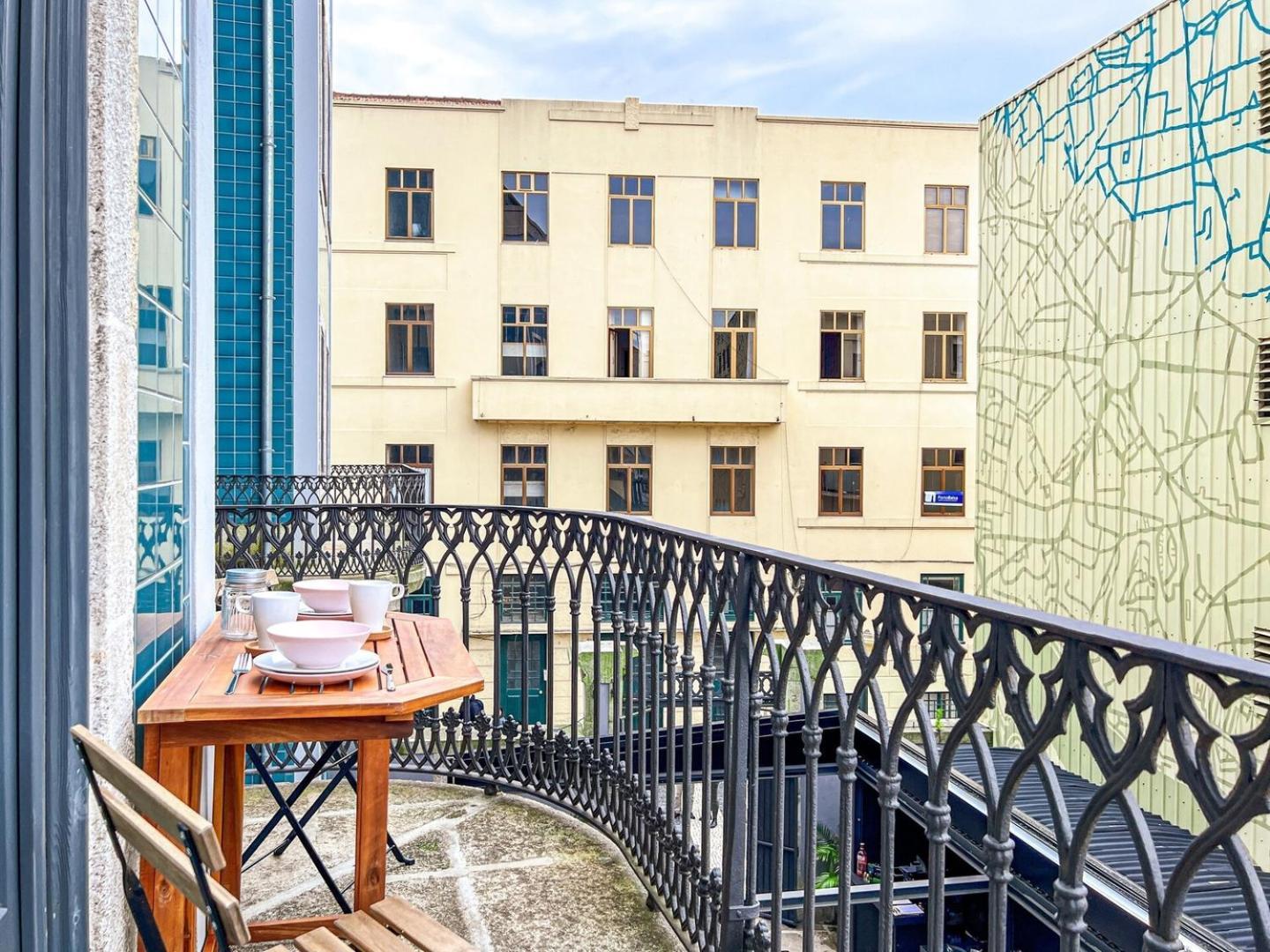 Stunning Flat & Building On The Artsy Street Apartamento Oporto