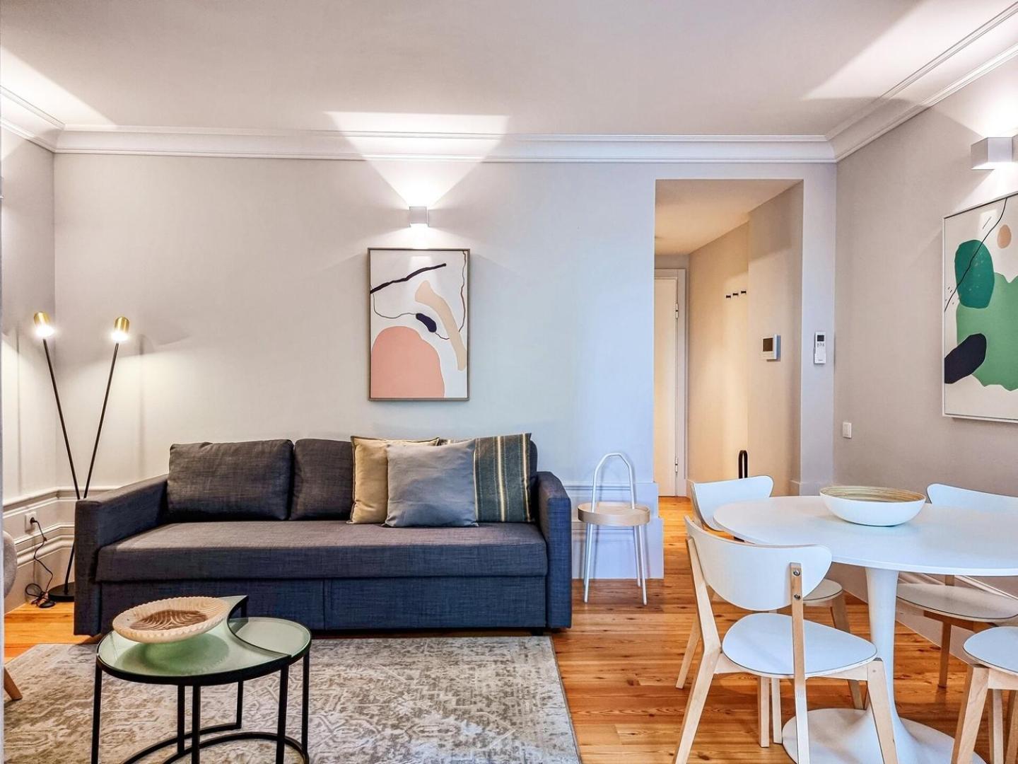 Stunning Flat & Building On The Artsy Street * Oporto