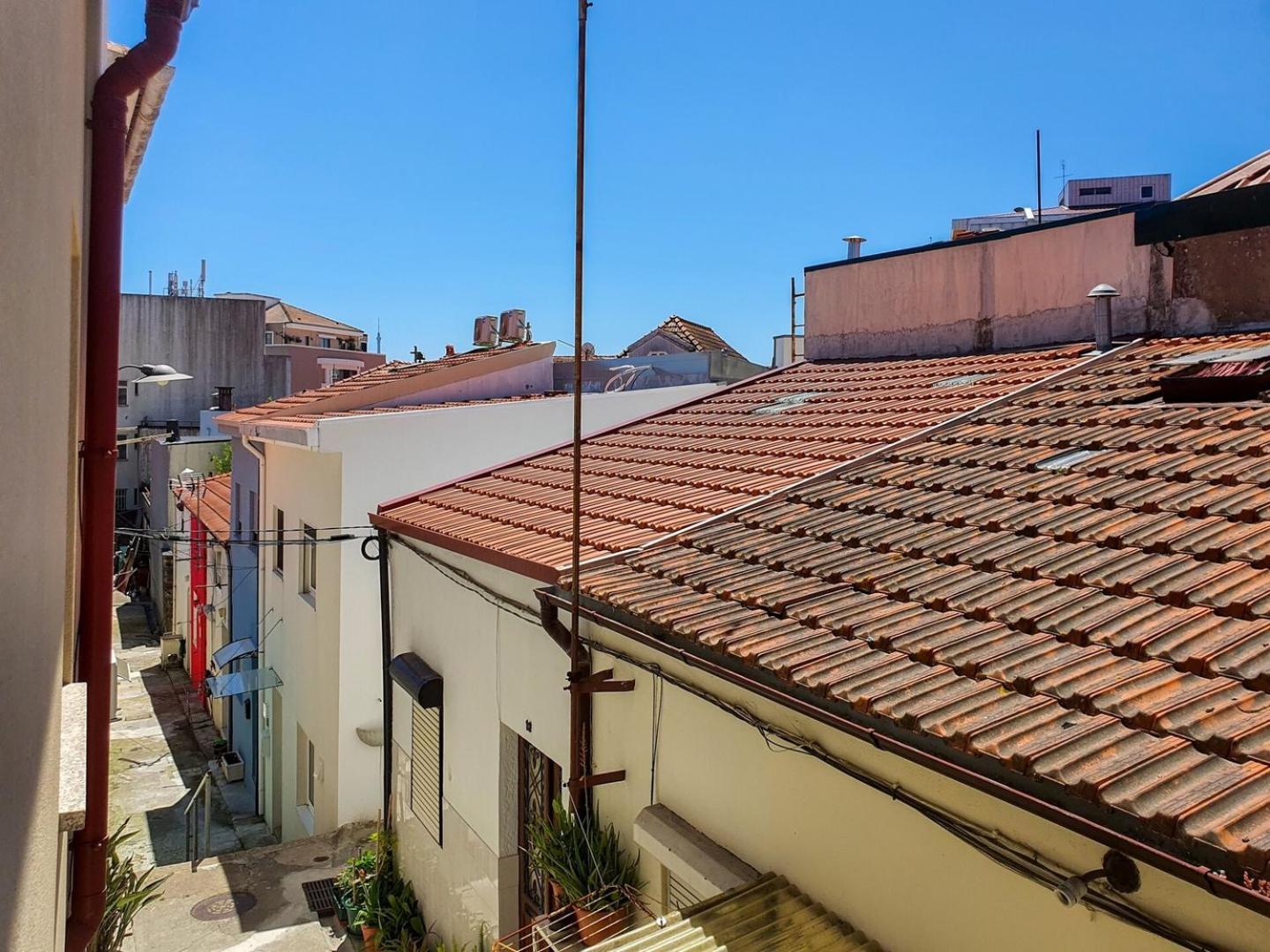Typical House In A Historical Pedestrian Quarter Сasa de vacaciones
