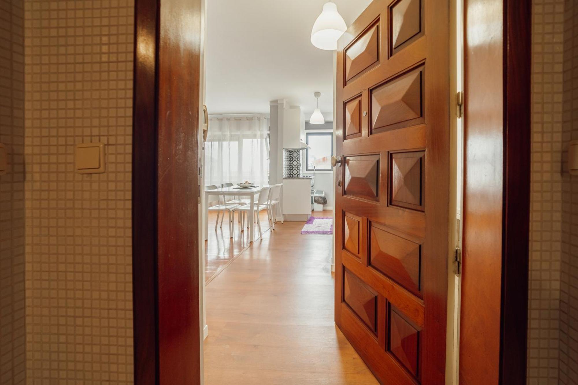 Apartamento Espinho Seawalk And Seaview By Vacationy