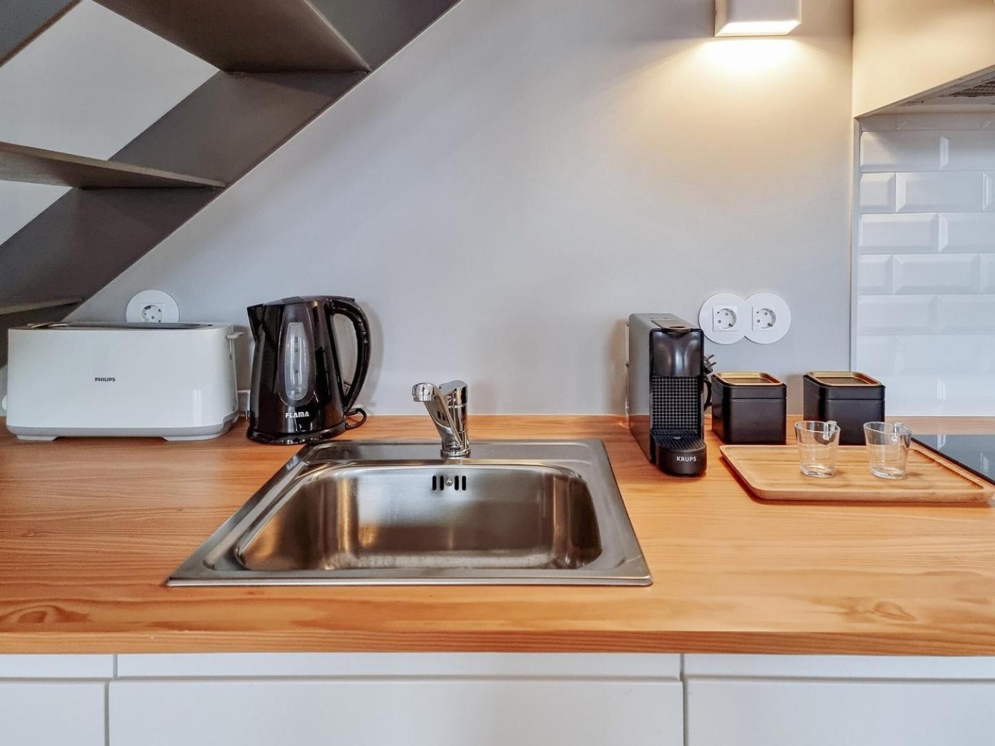 Apartamento Charming Loft With Mezzanine In The Center Oporto