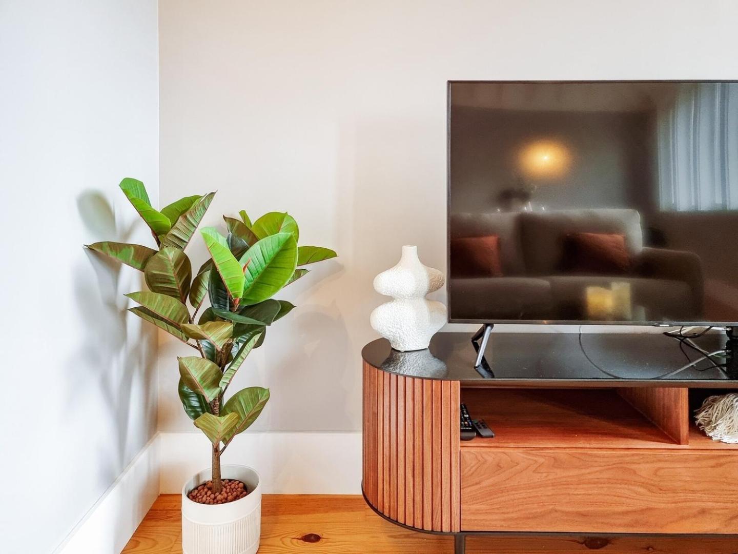 Apartamento Charming Loft With Mezzanine In The Center Oporto