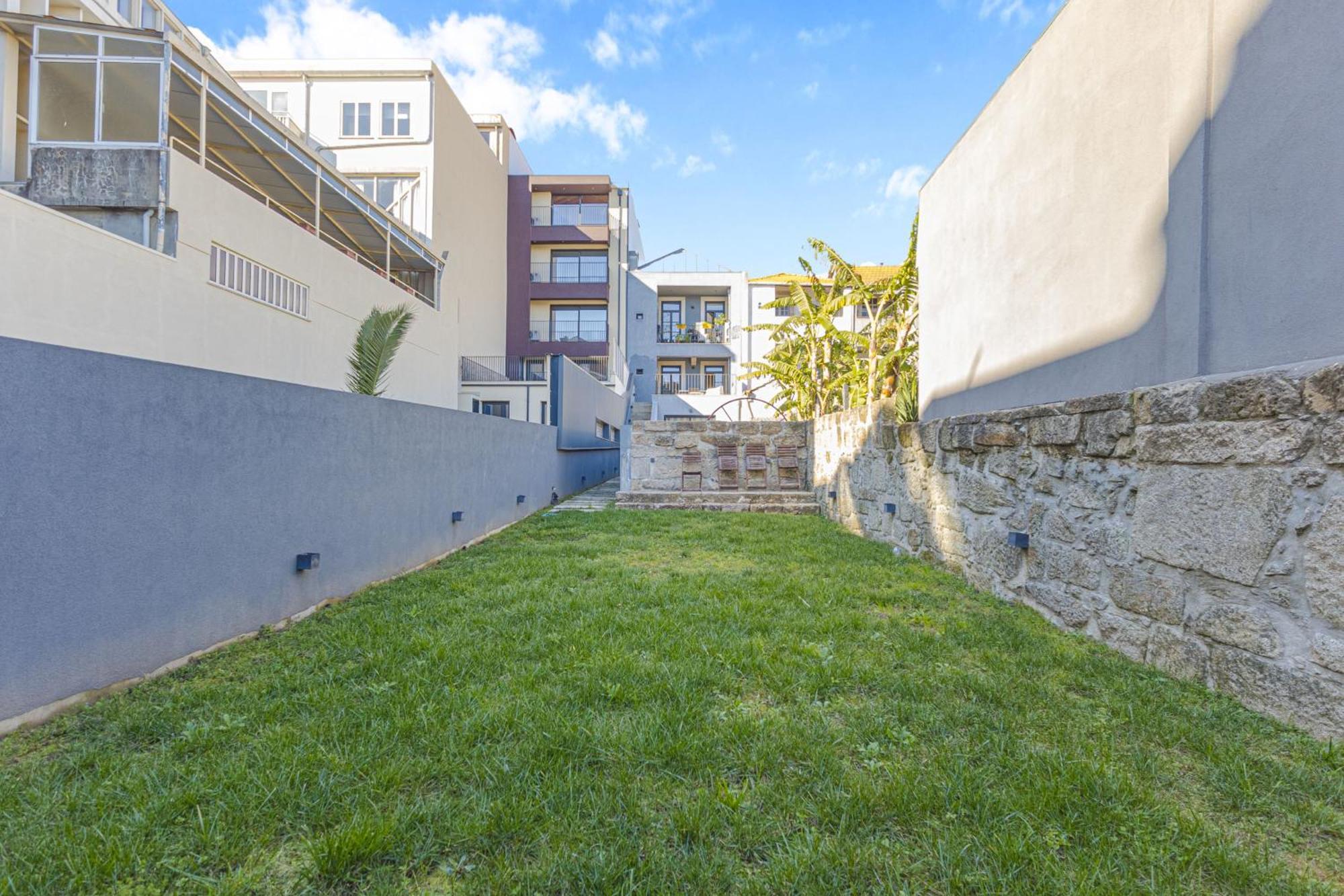 Firmeza Gardens Apartamento *