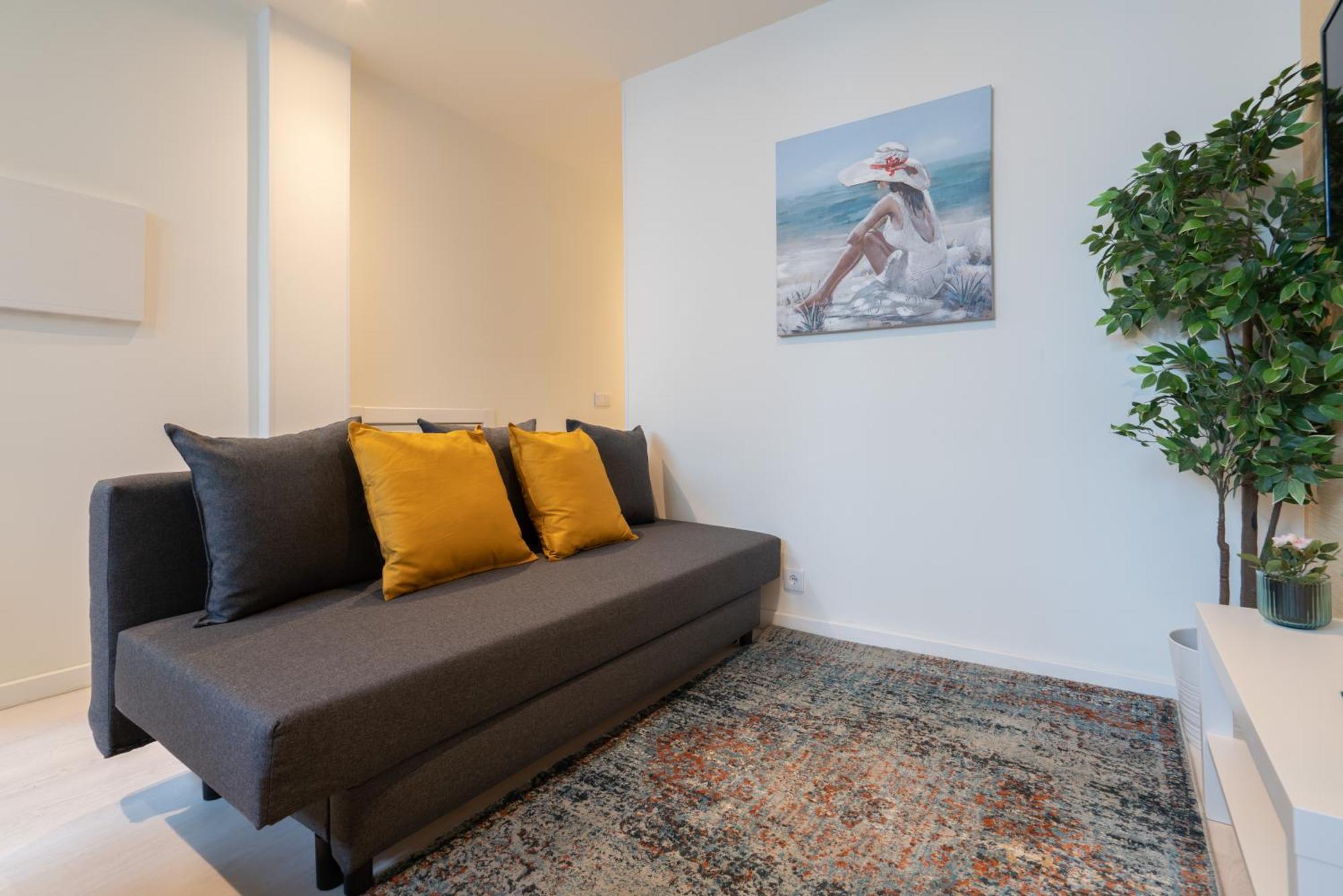 Host Wise - Cheerful Sunny Flat - Historic Center Oporto