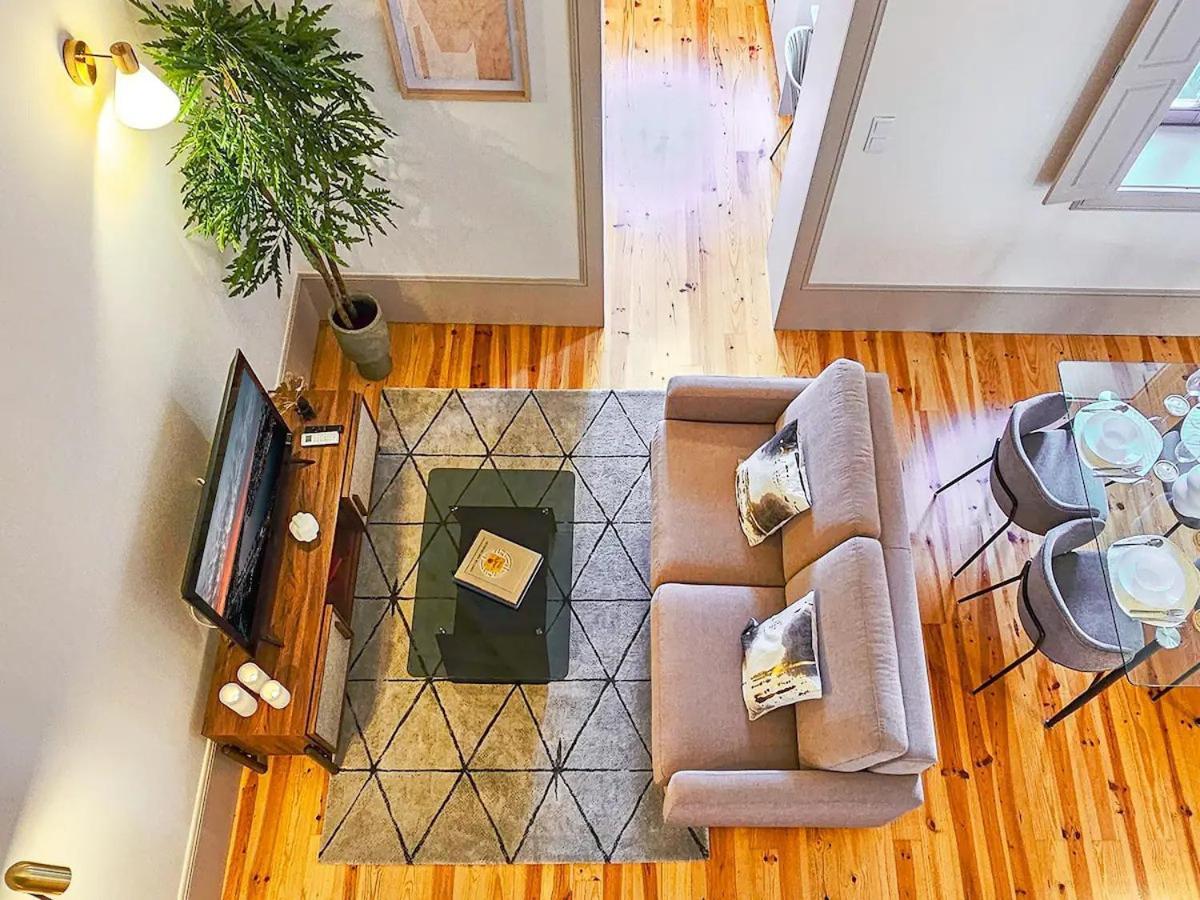 Wood Haven Luxury Duplex Downtown With Ac Apartamento