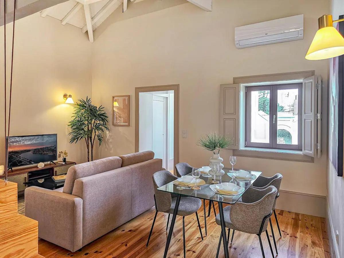 Wood Haven Luxury Duplex Downtown With Ac Apartamento