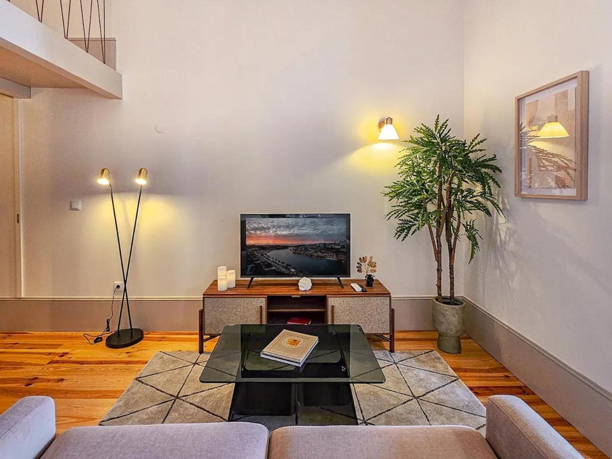 Wood Haven Luxury Duplex Downtown With Ac Apartamento *