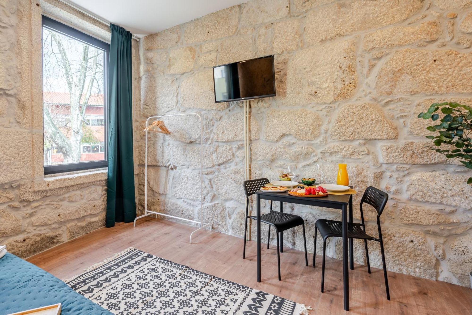 Hostwise - Stylish Sunny Flats Apartamento Porto