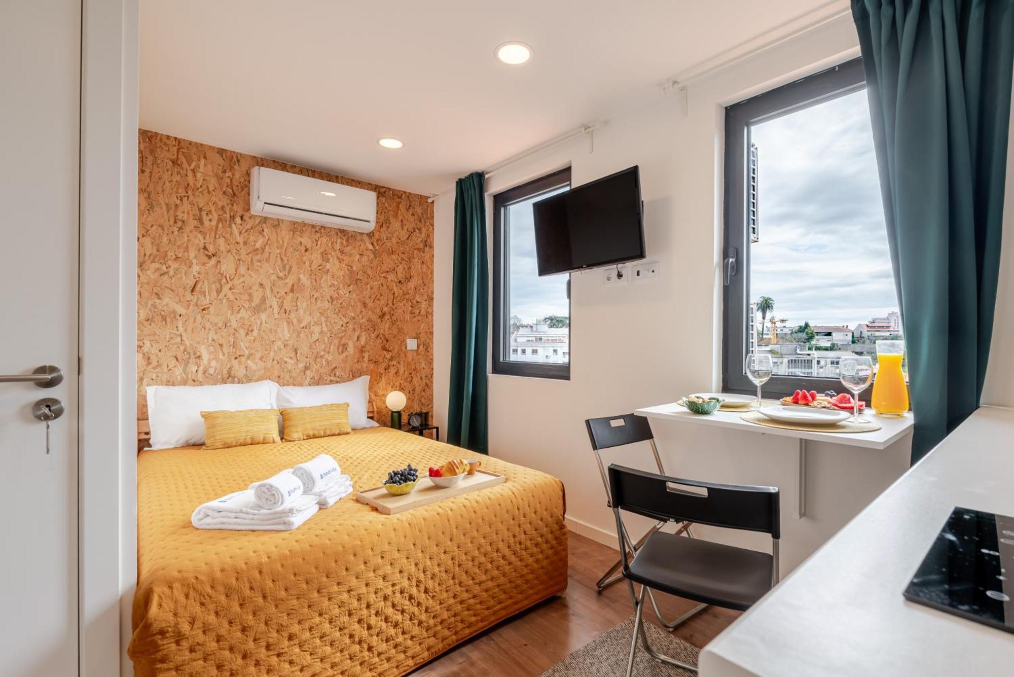 Hostwise - Stylish Sunny Flats Apartamento Porto