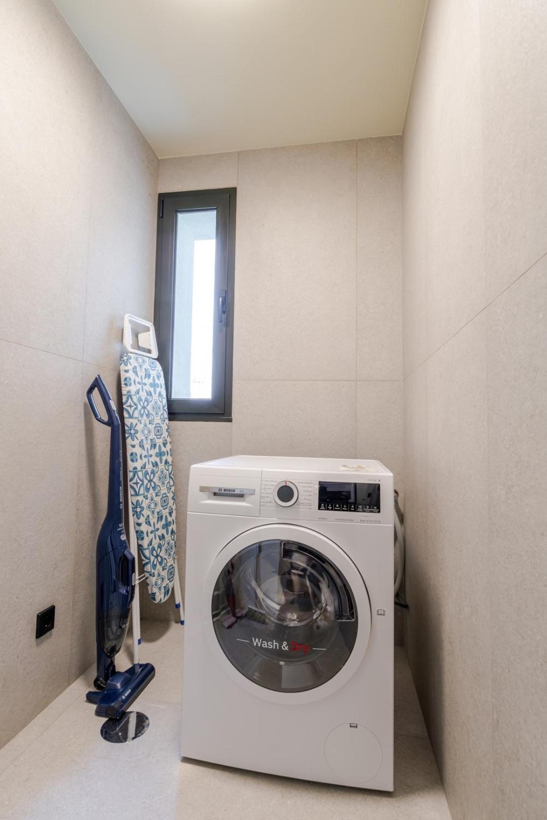 Apartamento Hostwise - Stylish Flat With Terrace & Garage
