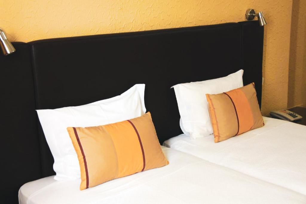Hotiday Collection - Hotel Oporto
