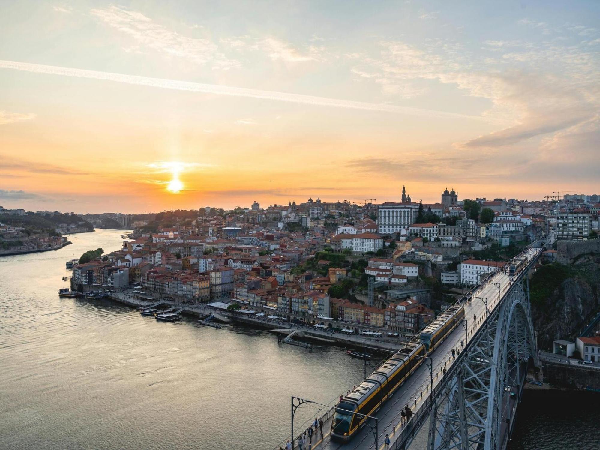 Apartamento Bright And Spacious In Oporto